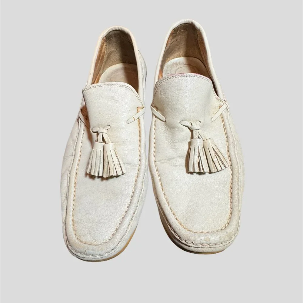 Bally size 9.5 cream mens leather shoes with tassels